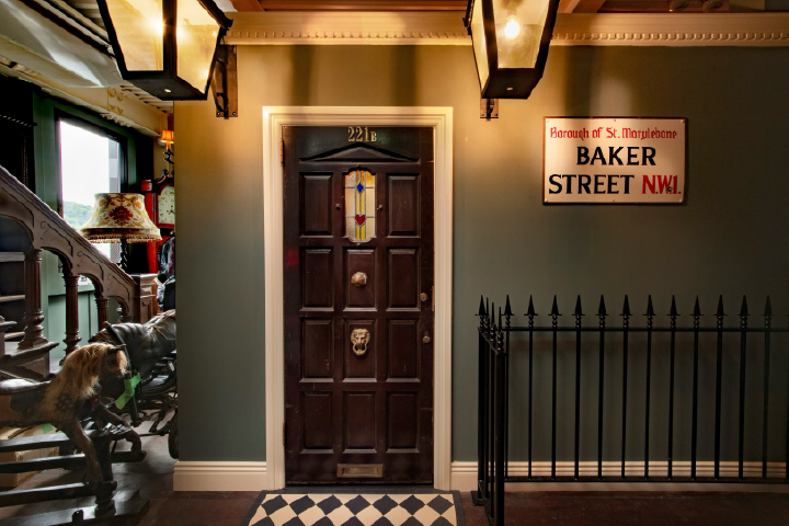 シャーロック・ホームズとは?