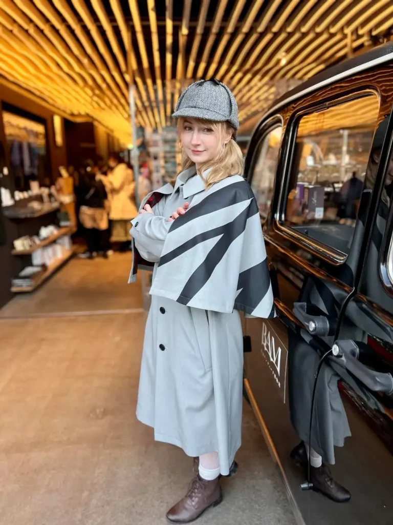 インスタ映え】英国アンティーク博物館BAMスタッフコートを特別仕様で 
